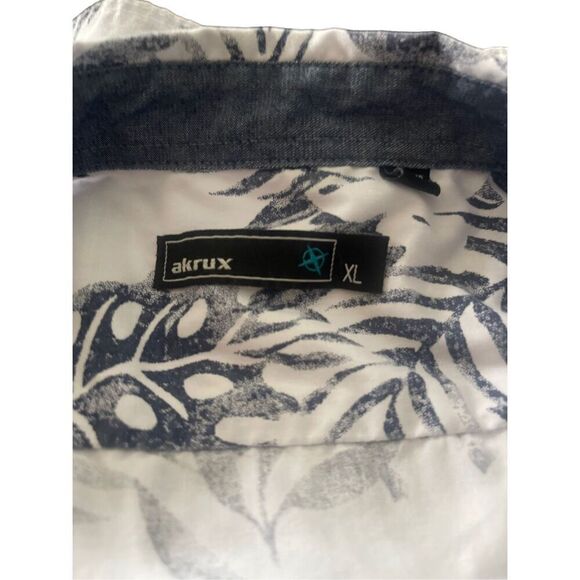 Akrux Mens Multicolor Laefy Print Button Up Short Sleeve Shirt Size xl - Picture 2 of 10